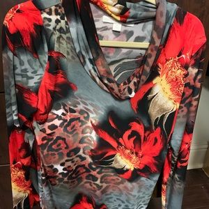Multi print pull over top with cowl neck.